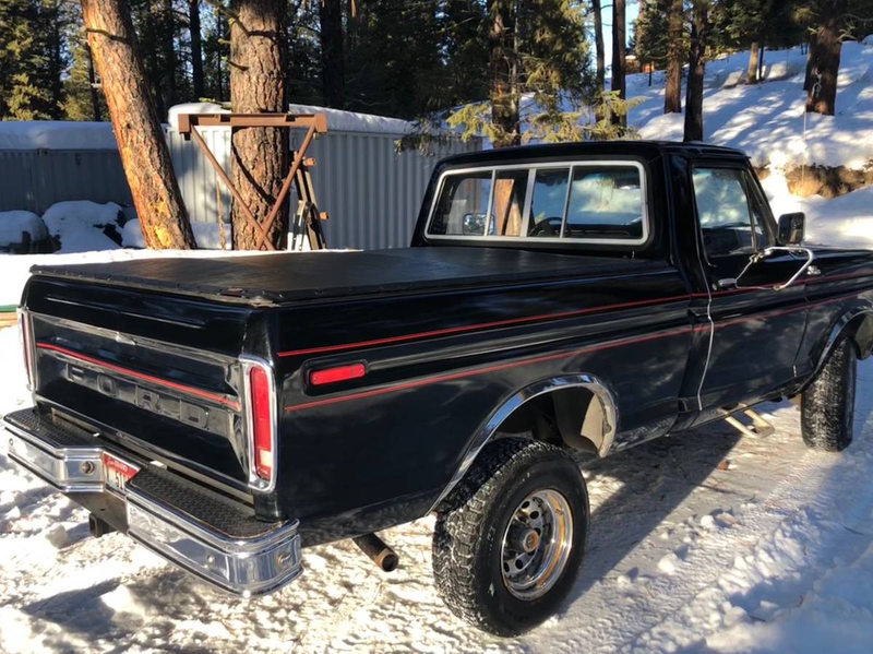 Illustration for article titled At $15,000, Could This 1979 Ford F150 4X4 Short-Bed Make Your Shortlist?